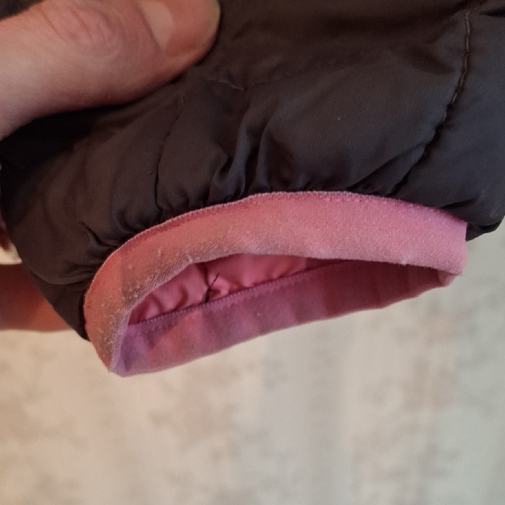 Girls XS / Size 6 The North Face Dark Charcoal & Pink Quilted Mid-Season Jacket - Picture 6 of 9